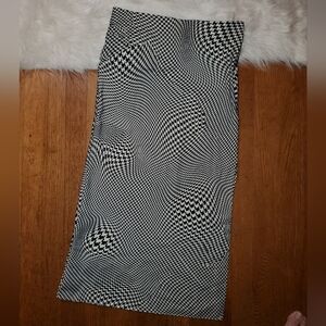 Urban Outfitters Optical Illusion Houndstooth Skirt With Slit